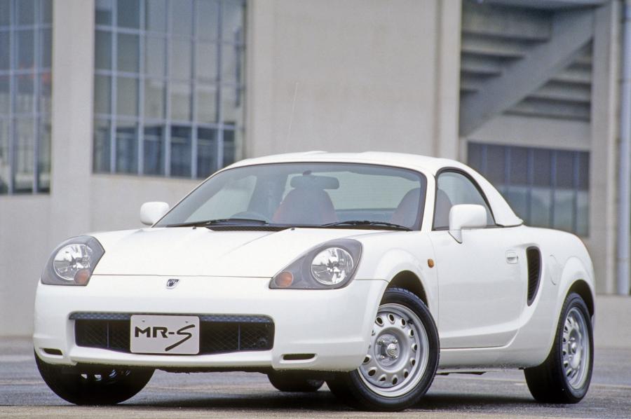  Toyota MR-S 1999 года  (фото 10 из 10)